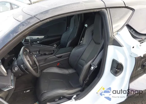 2022 Chevrolet Corvette Stingray Rwd 1Lt from USA, damaged, VIN 1G1YA2D40N5112728